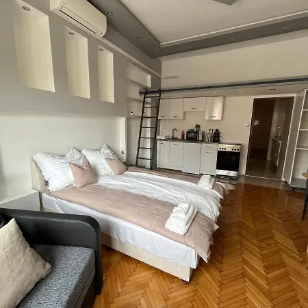 Apartament Szechenyi Mişcolţ